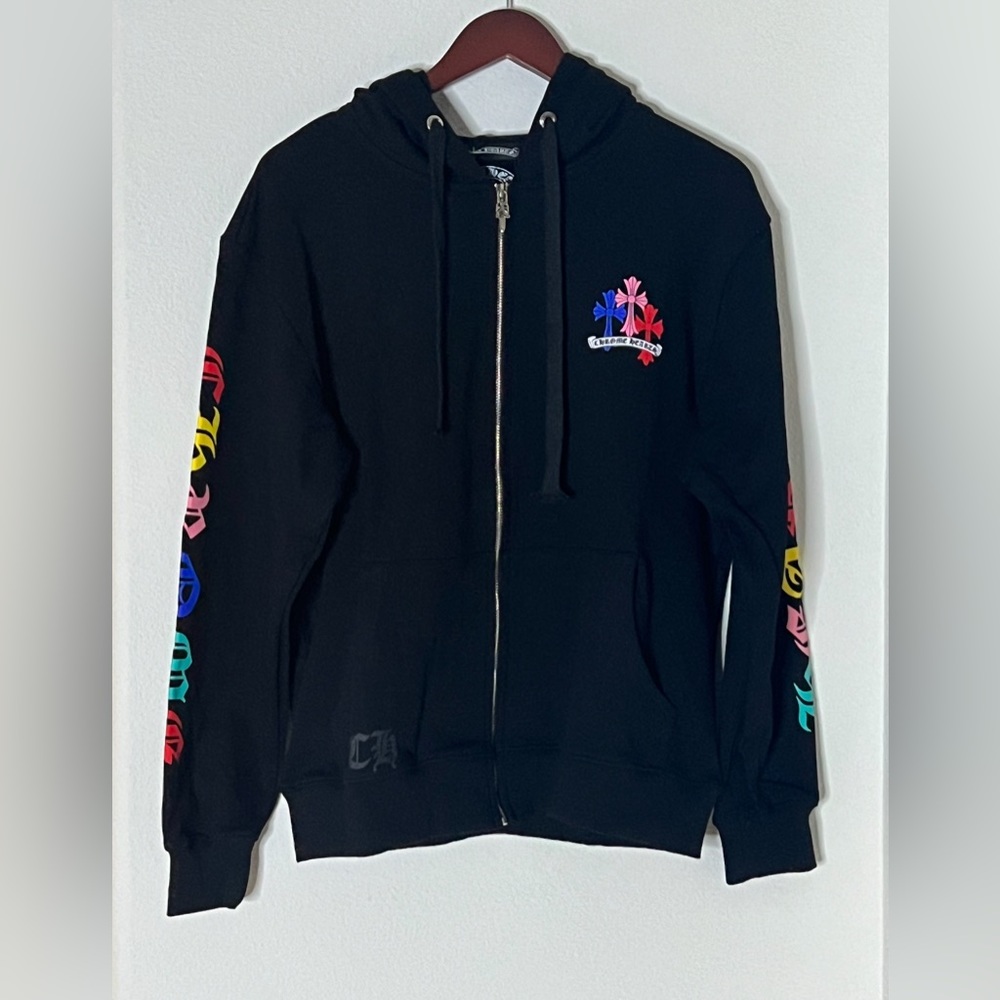 Men’s chrome hearts hoodie new with tags and has never been used has stockx tag